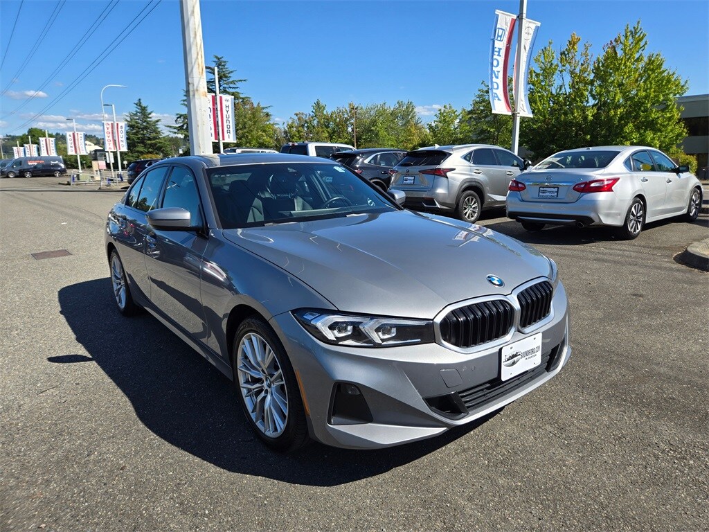 2023 Bmw 330i xDrive photo 3