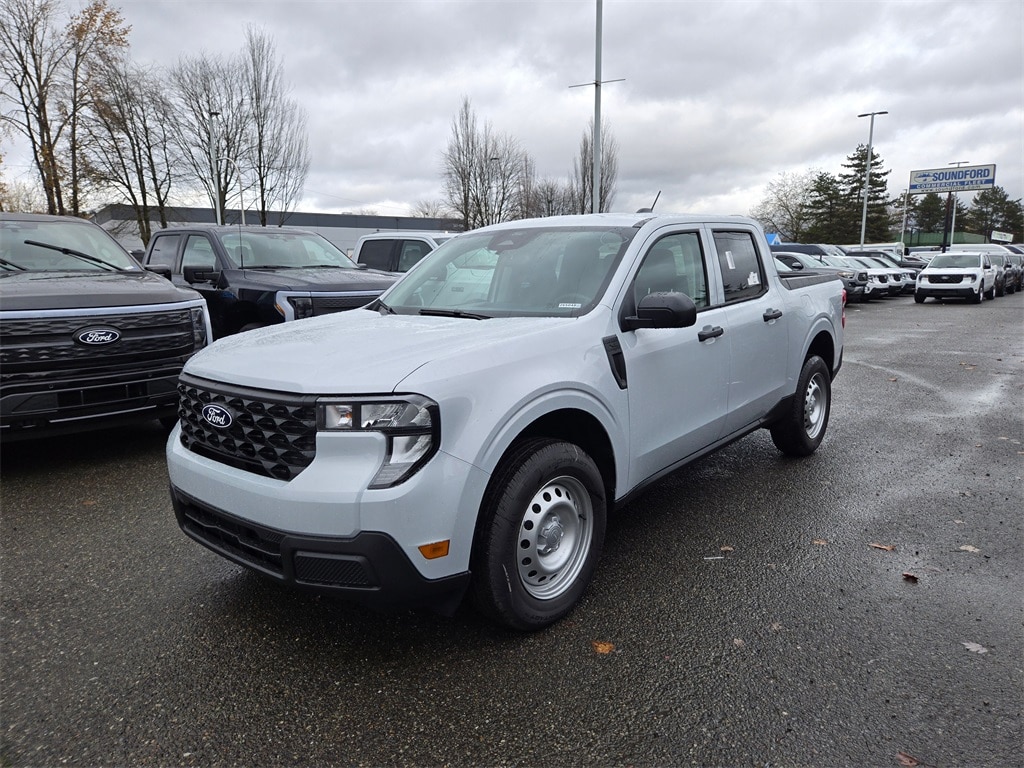 2026 Ford Maverick XL's photo