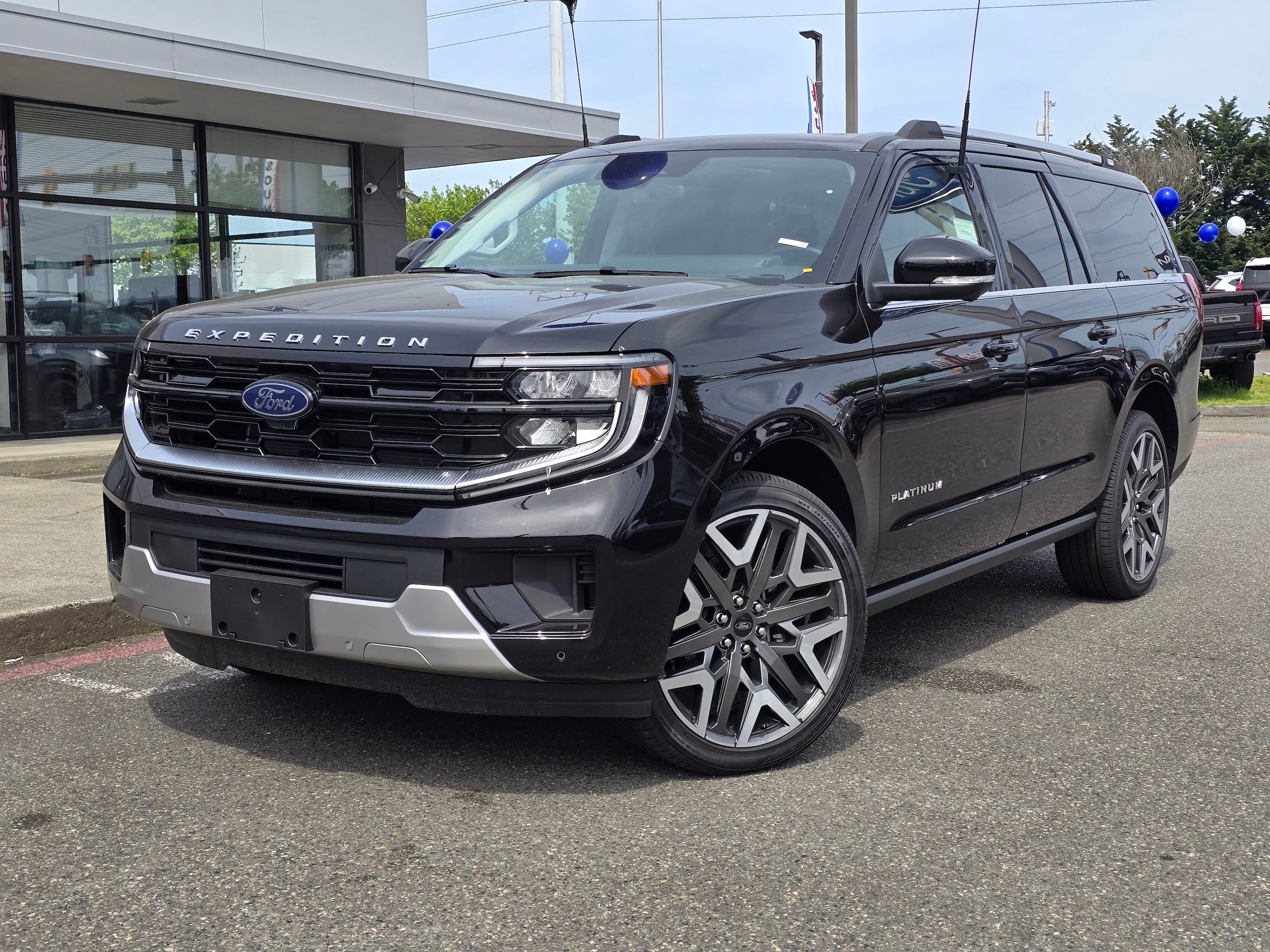 2026 Ford Expedition Platinum MAX 4x4's photo