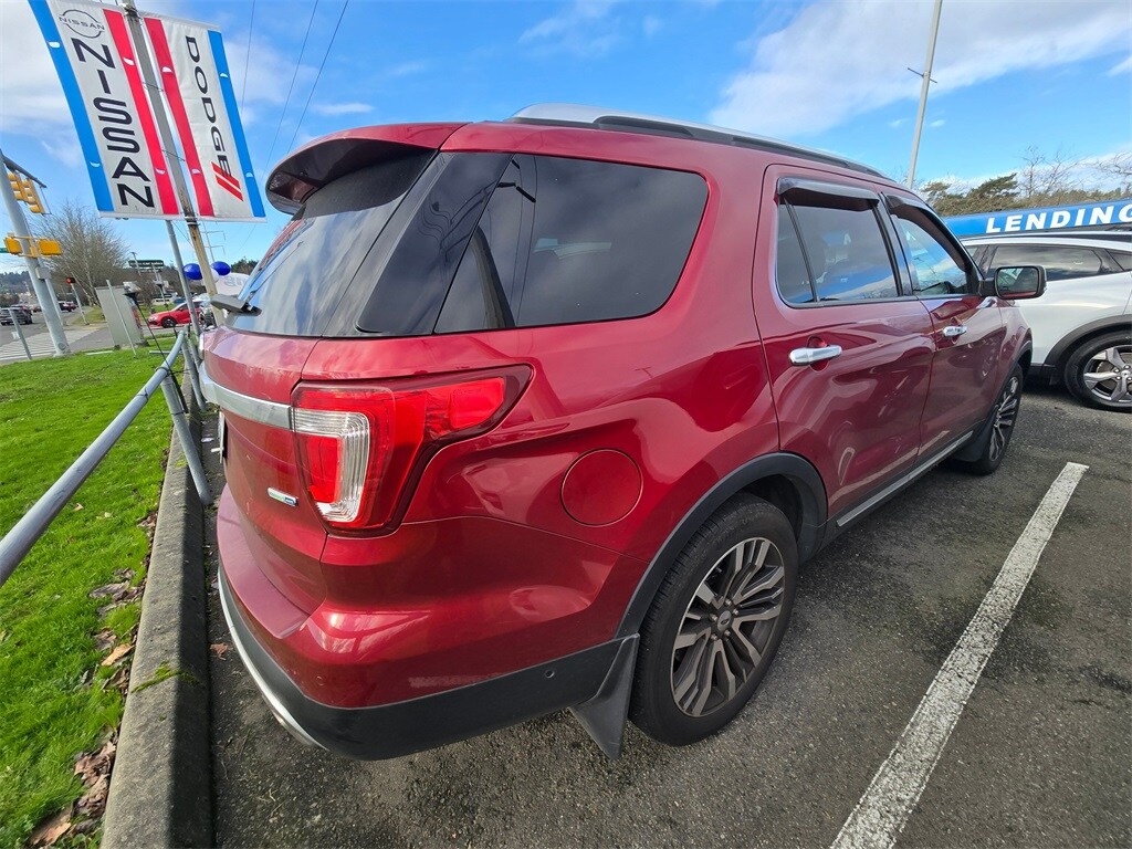 Used 2017 Ford Explorer Platinum SUV