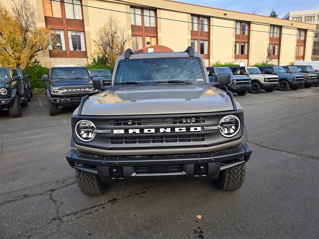 New 2025 Ford Bronco Big Bend SUV