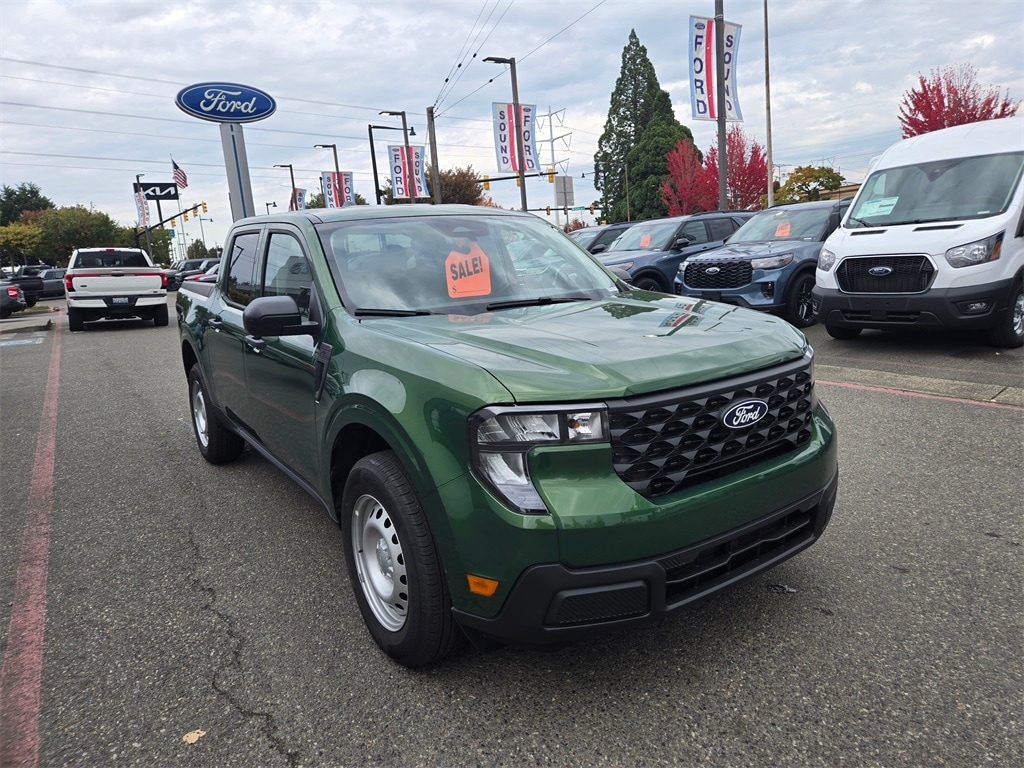 New 2025 Ford Maverick XL Truck