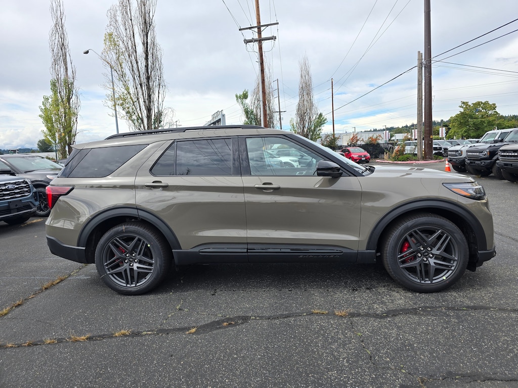 New 2026 Ford Explorer ST UT