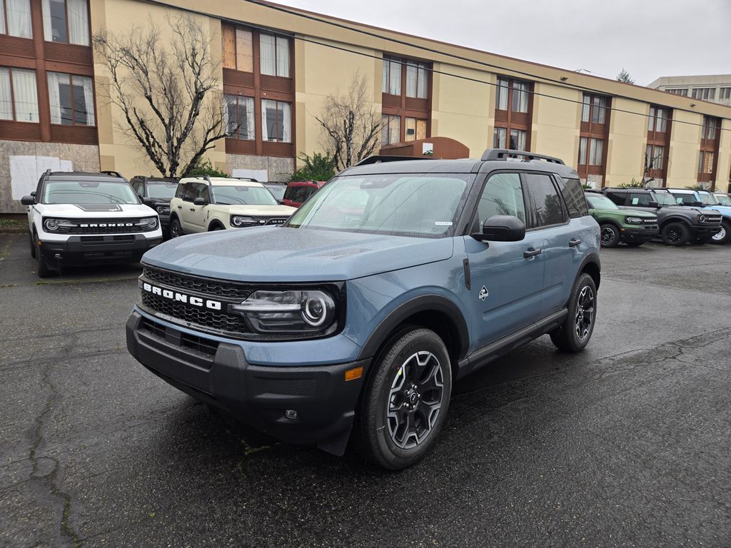 2026 Ford Bronco Sport Outer Banks 4X4's photo