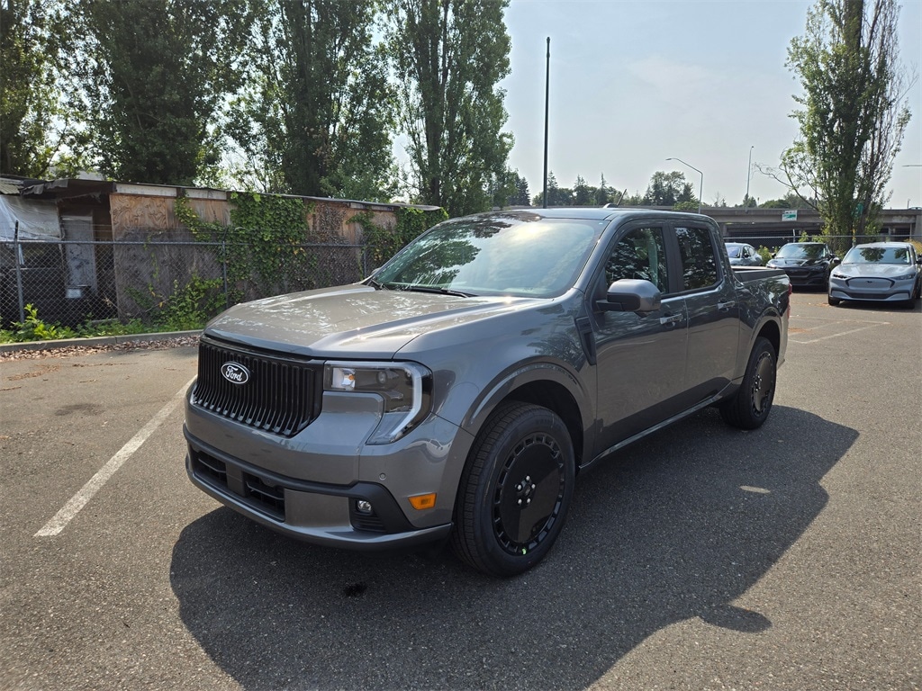 New 2025 Ford Maverick Lobo Standard Truck