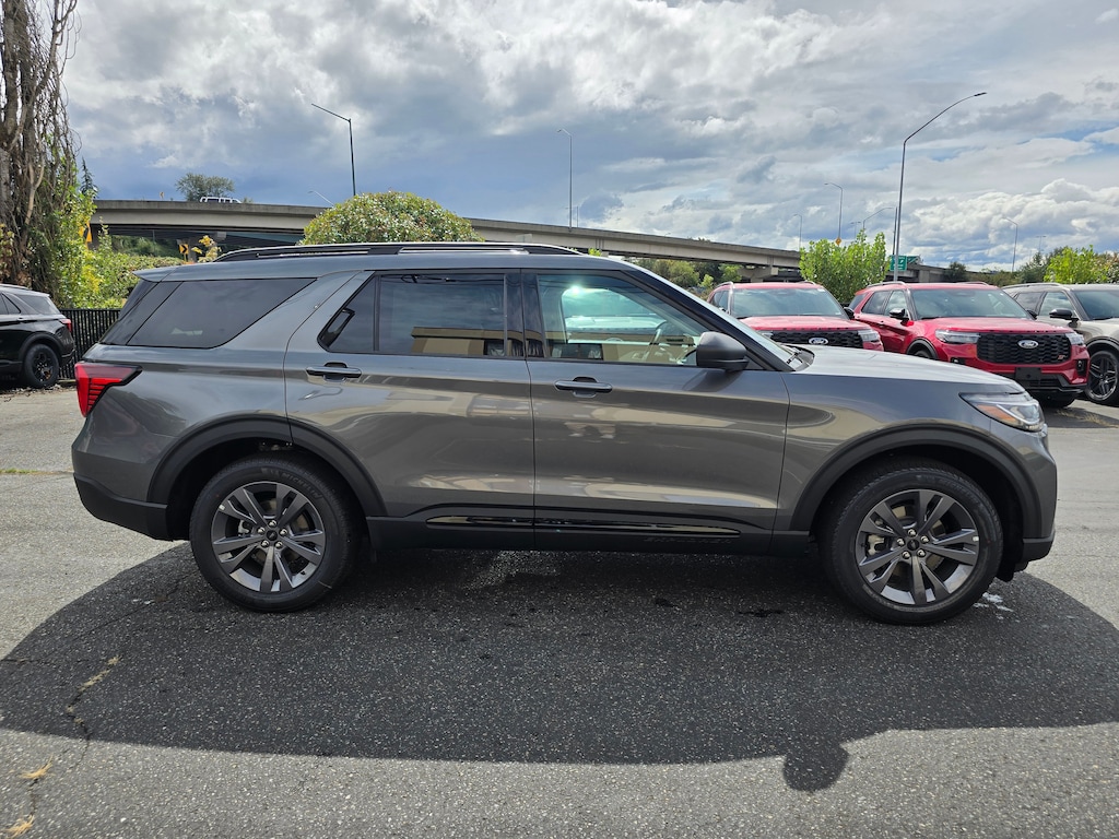 New 2026 Ford Explorer Active UT