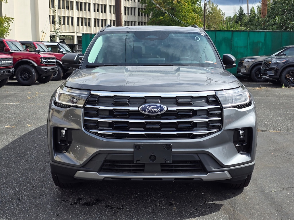 New 2026 Ford Explorer Active UT