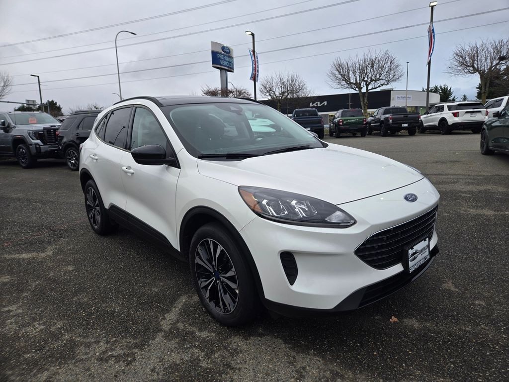 Used 2022 Ford Escape SE SUV