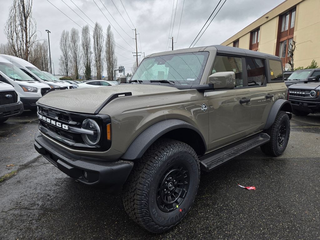 New 2026 Ford Bronco Outer Banks SUV