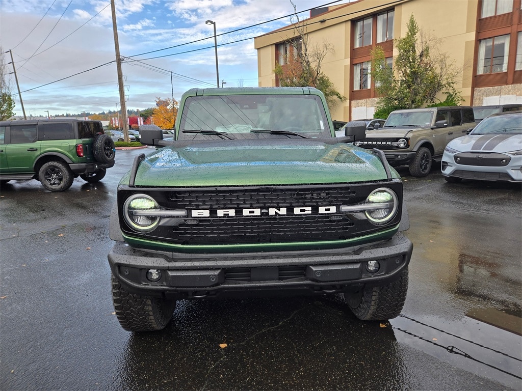 New 2025 Ford Bronco Outer Banks SUV