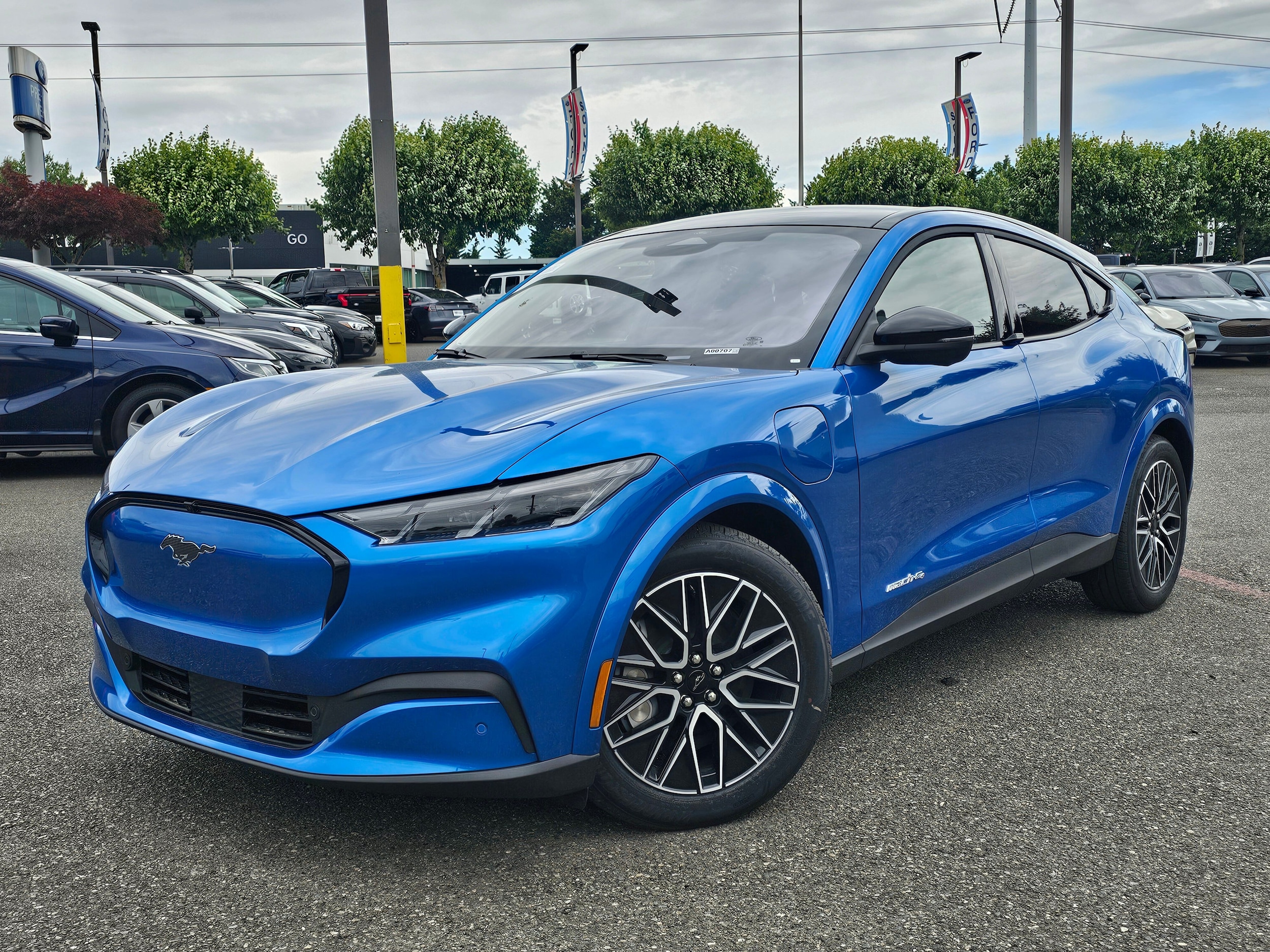 2026 Ford Mustang-Mach-e Premium's photo