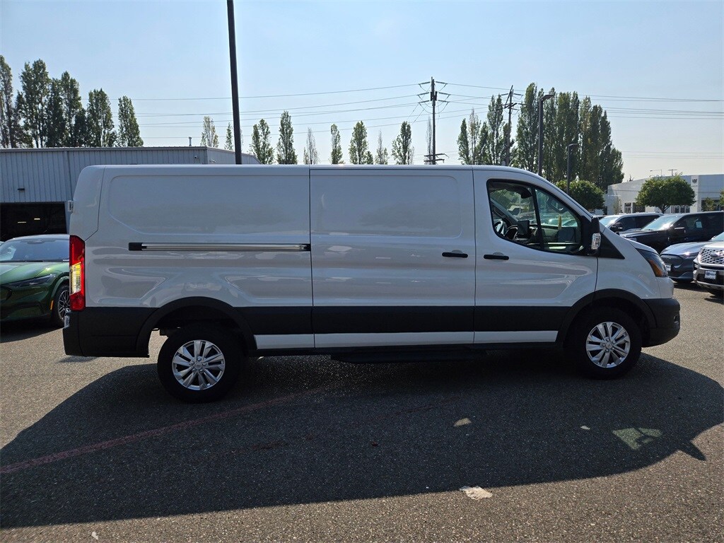 2023 Ford Transit photo 4