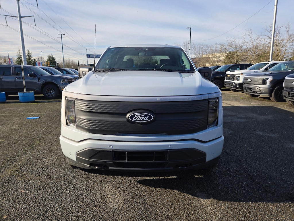 New 2025 Ford F-150 Lightning Flash PU