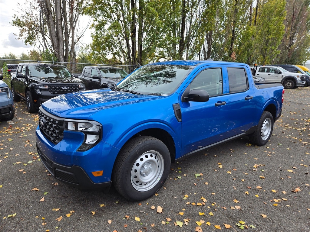 2025 Ford Maverick XL's photo