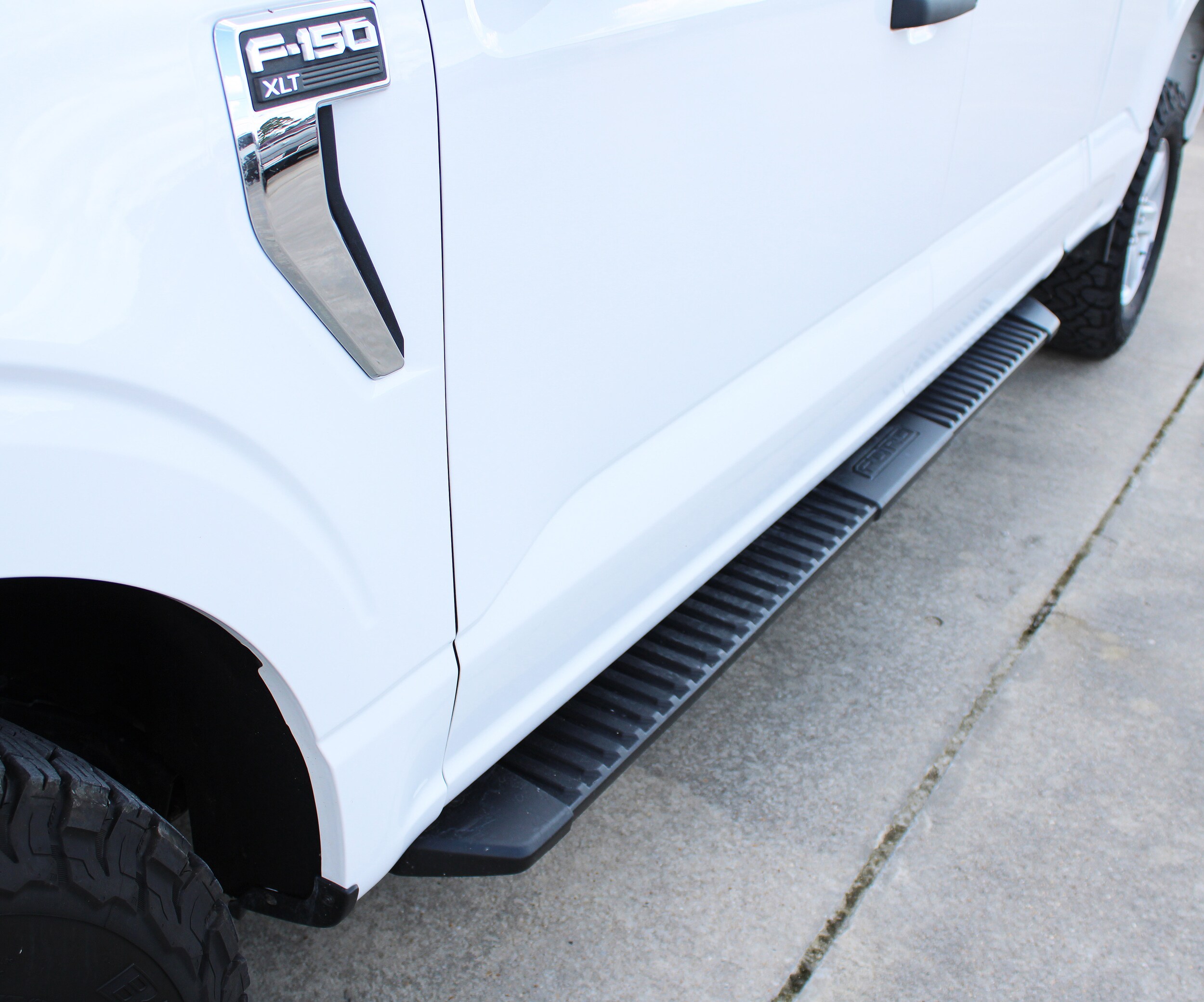 2022 Ford F-150 XLT photo 3