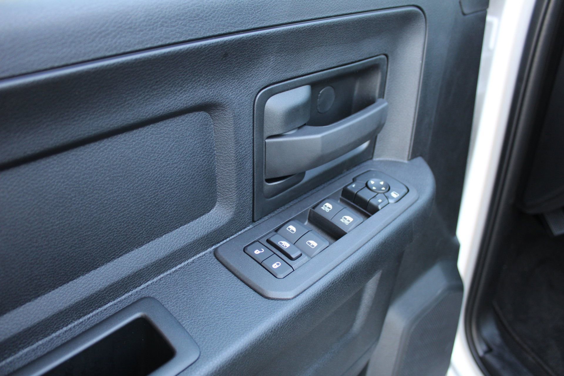 2026 Ram 2500 Tradesman photo 3