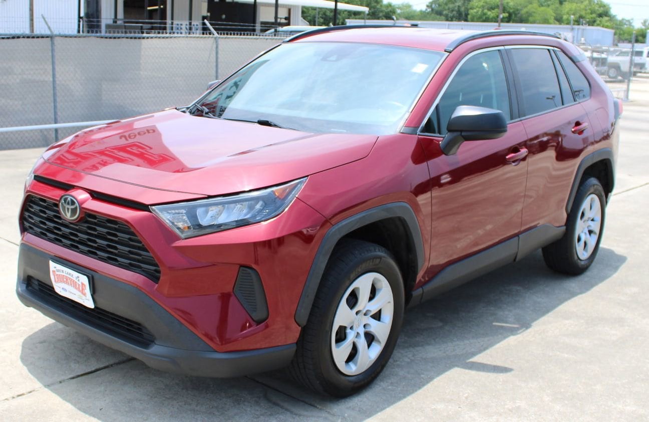 Used 2020 Toyota RAV4 LE with VIN 2T3H1RFV6LW092917 for sale in Sour Lake, TX