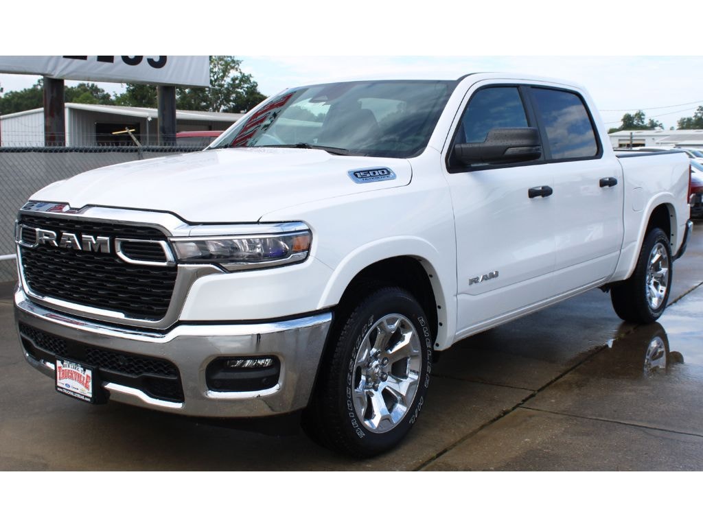 New 2026 Ram 1500 LONE STAR CREW CAB 4X2 5'7 BOX Pickup
