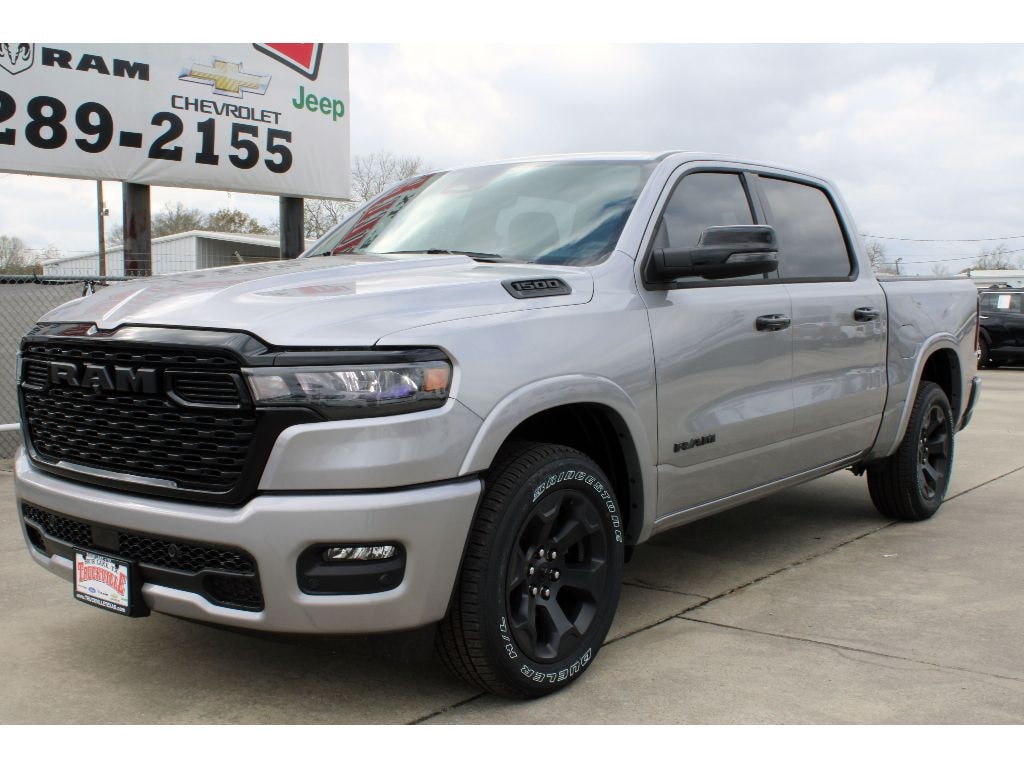 New 2026 Ram 1500 LONE STAR CREW CAB 4X2 5'7 BOX Pickup