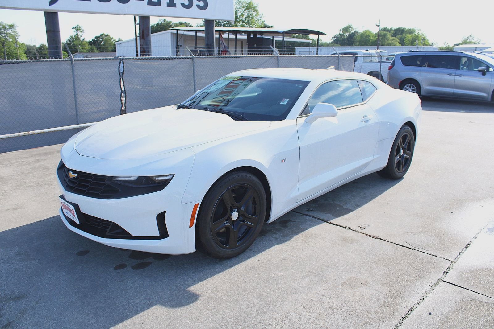 Used 2022 Chevrolet Camaro 1LT with VIN 1G1FB1RX4N0119681 for sale in Sour Lake, TX