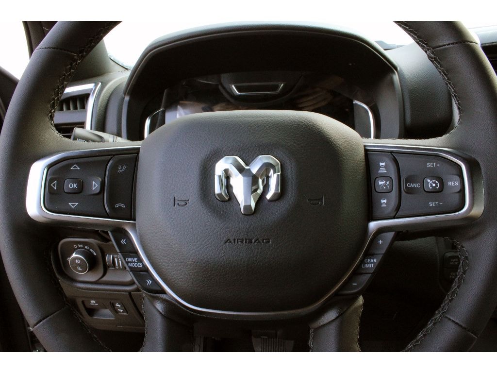 New 2026 Ram 1500 LONE STAR CREW CAB 4X4 5'7 BOX Pickup