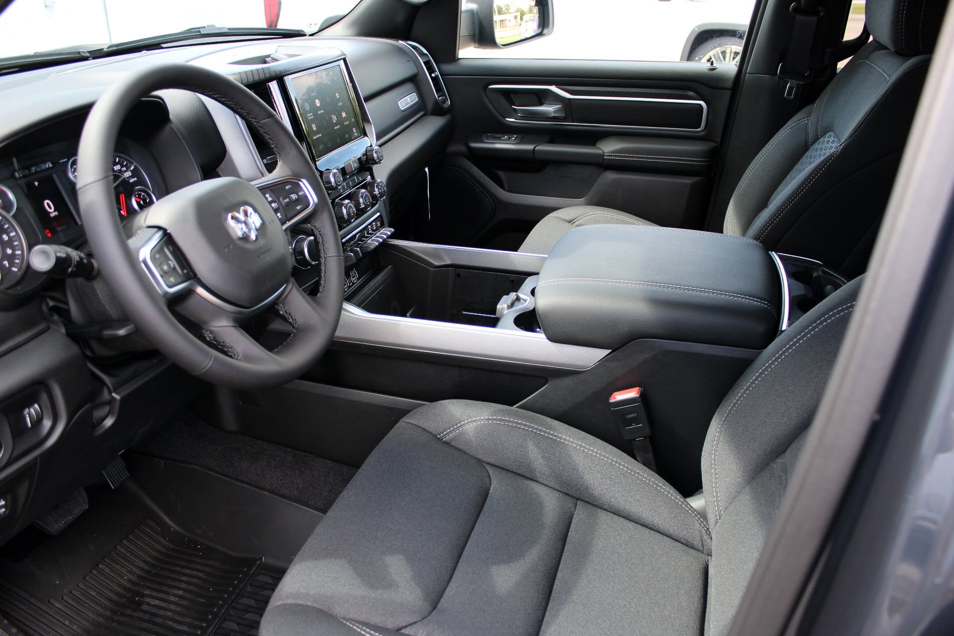 2025 Ram 1500 Lone Star photo 2