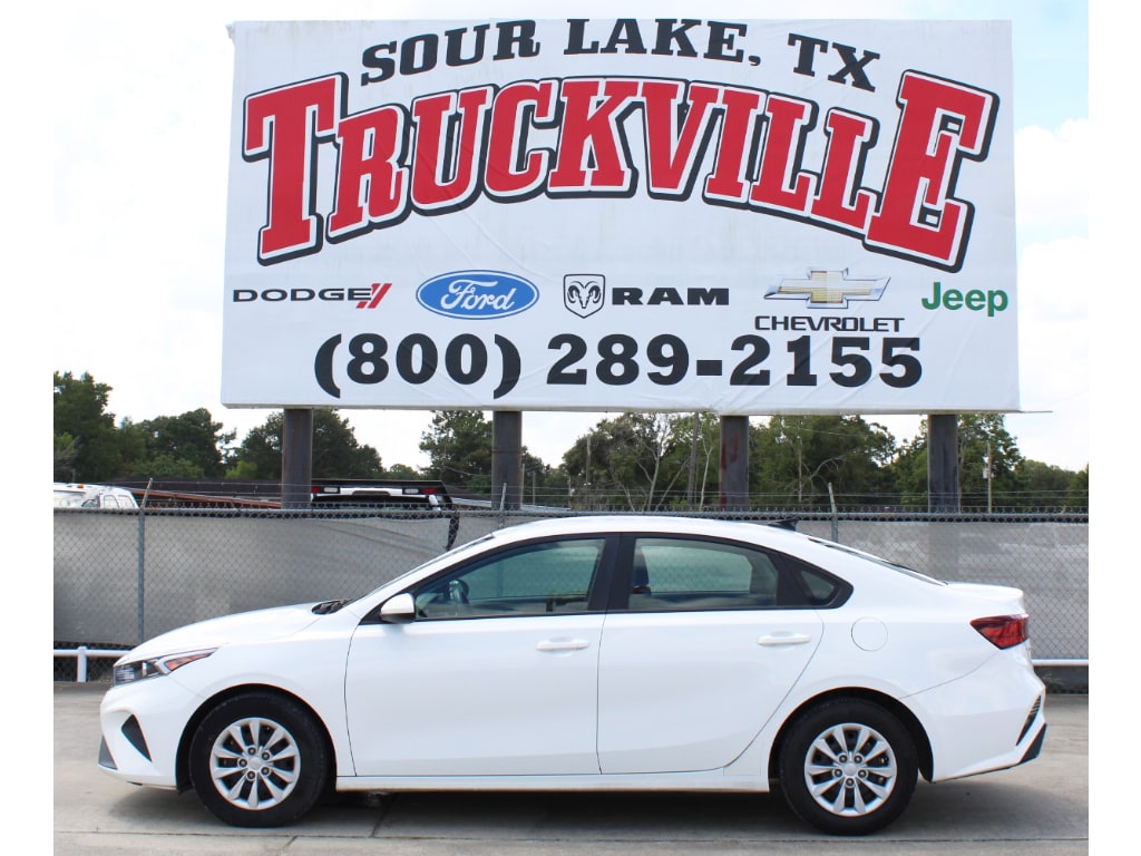 Used 2023 Kia Forte LX Sedan