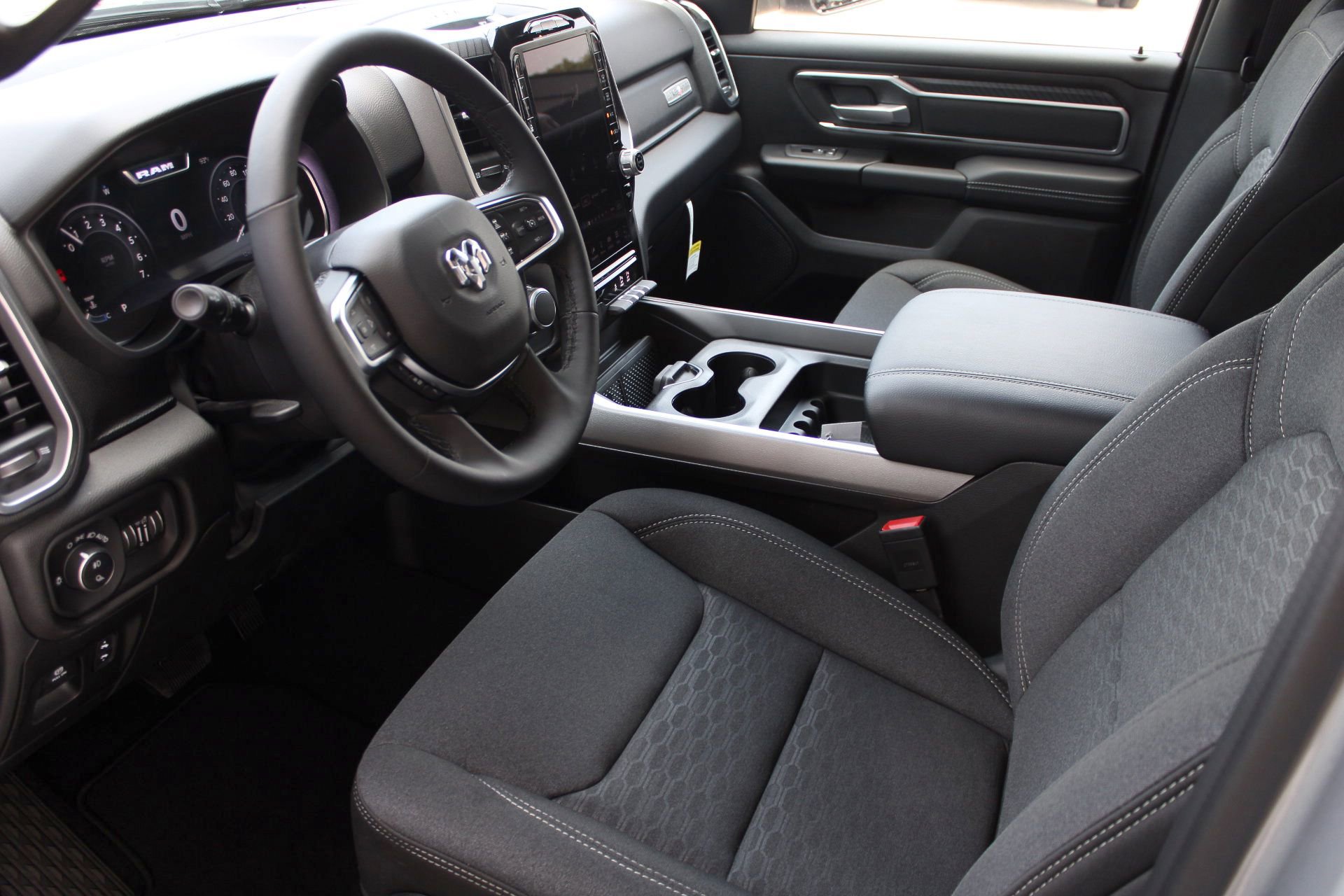 2026 Ram 1500 Lone Star photo 3