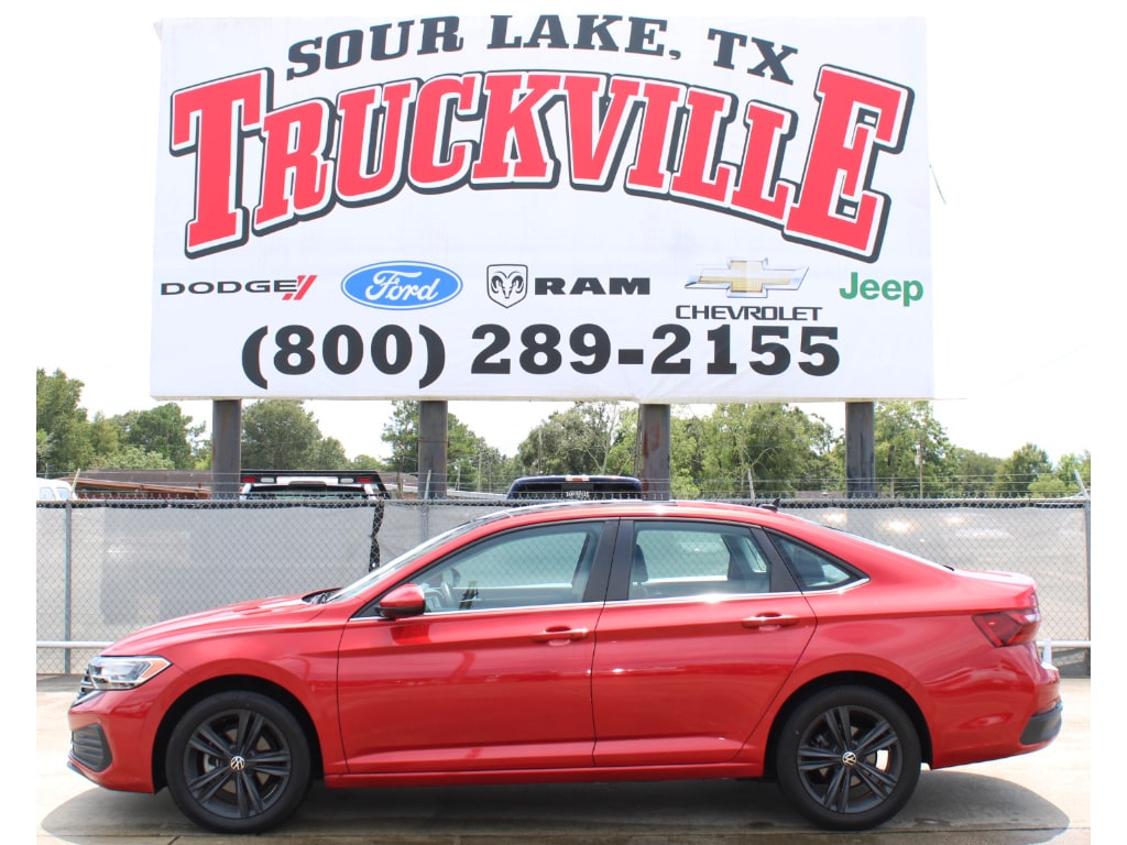 Used 2022 Volkswagen Jetta SE Sedan