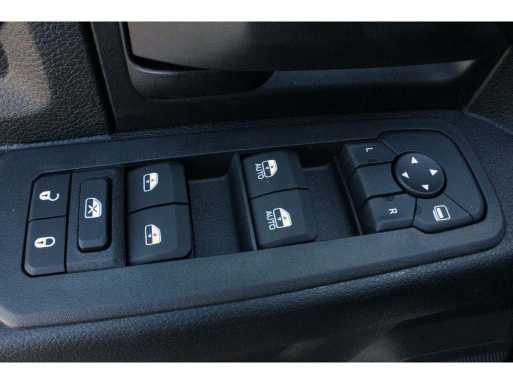 New 2026 Ram 3500 TRADESMAN CREW CAB 4X4 8' BOX Pickup