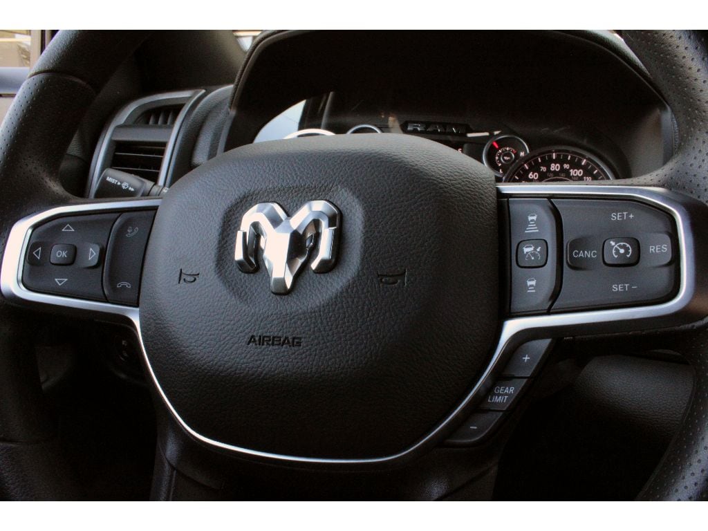2026 RAM 3500 Tradesman - Photo 8
