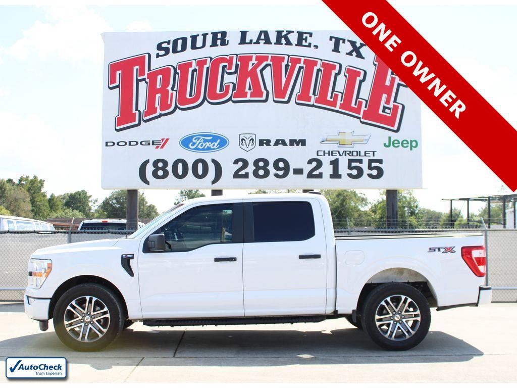 2022 Ford F-150 XL's photo