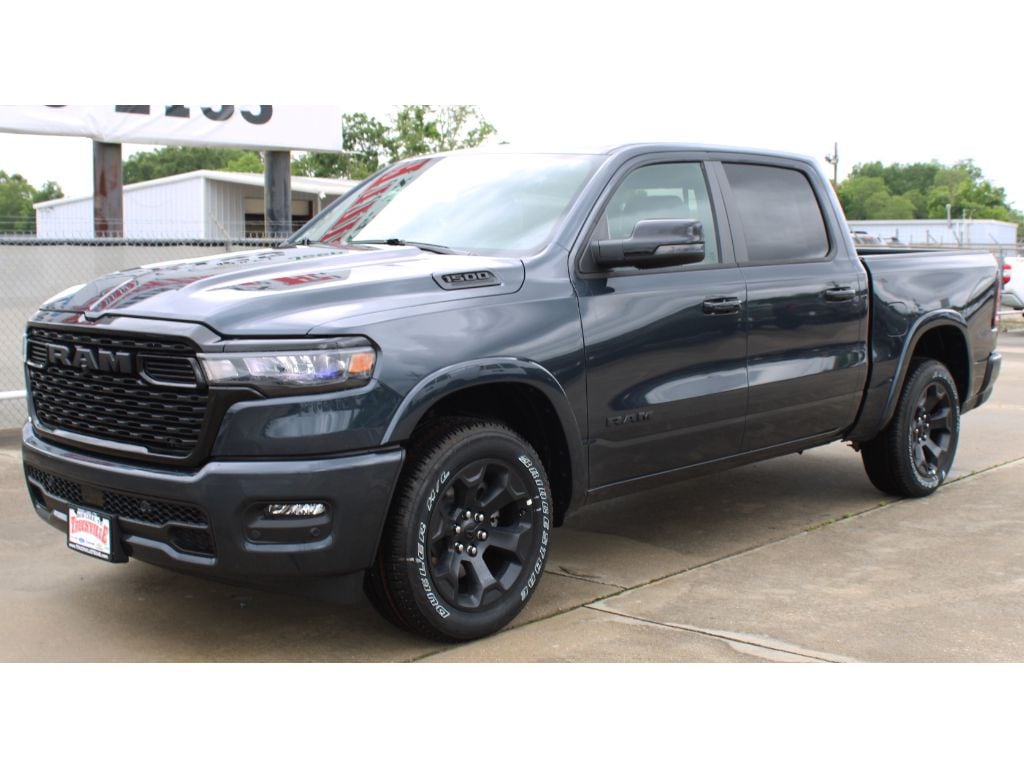New 2026 Ram 1500 LONE STAR CREW CAB 4X2 5'7 BOX Pickup