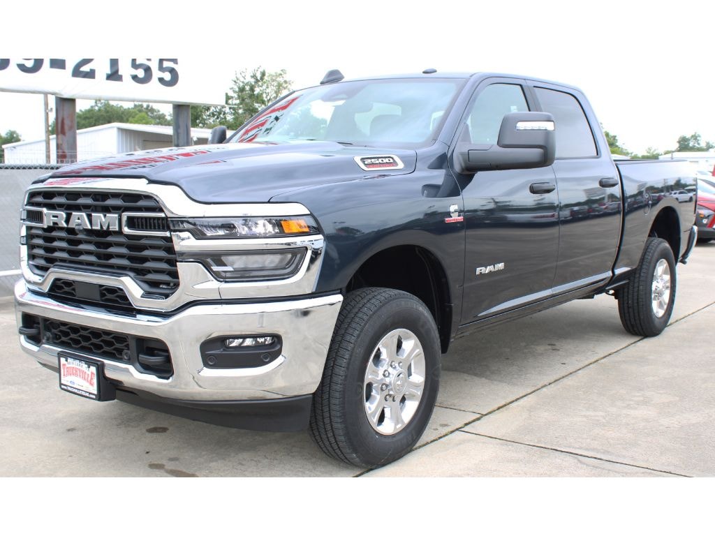 New 2026 Ram 2500 LONE STAR CREW CAB 4X4 6'4 BOX Pickup