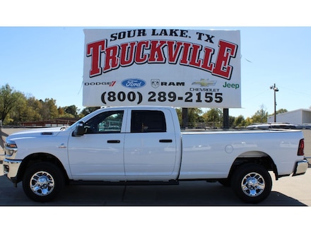 2026 Ram 2500 TRADESMAN CREW CAB 4X4 8' BOX Pickup