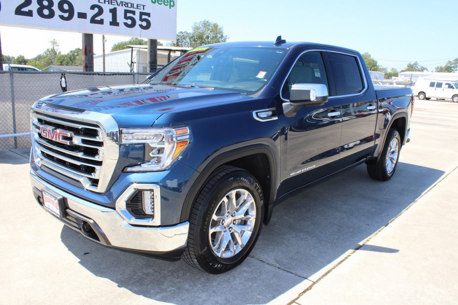 Used 2020 GMC Sierra 1500 SLT with VIN 3GTP8DED1LG116012 for sale in Sour Lake, TX