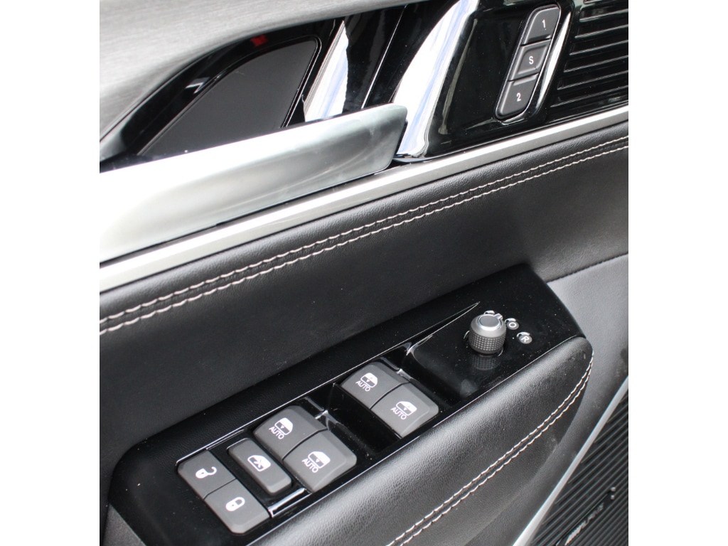 New 2026 Jeep Grand Wagoneer 4X2 Sport Utility