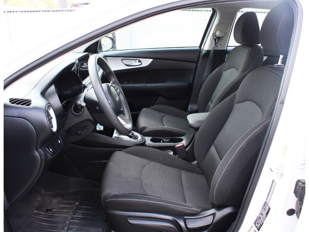 Used 2023 Kia Forte LX Sedan