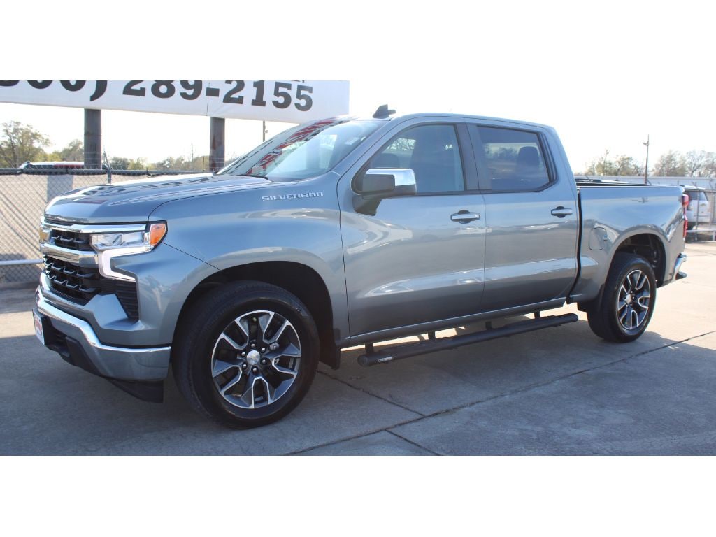 Used 2023 Chevrolet Silverado LT Crew Cab