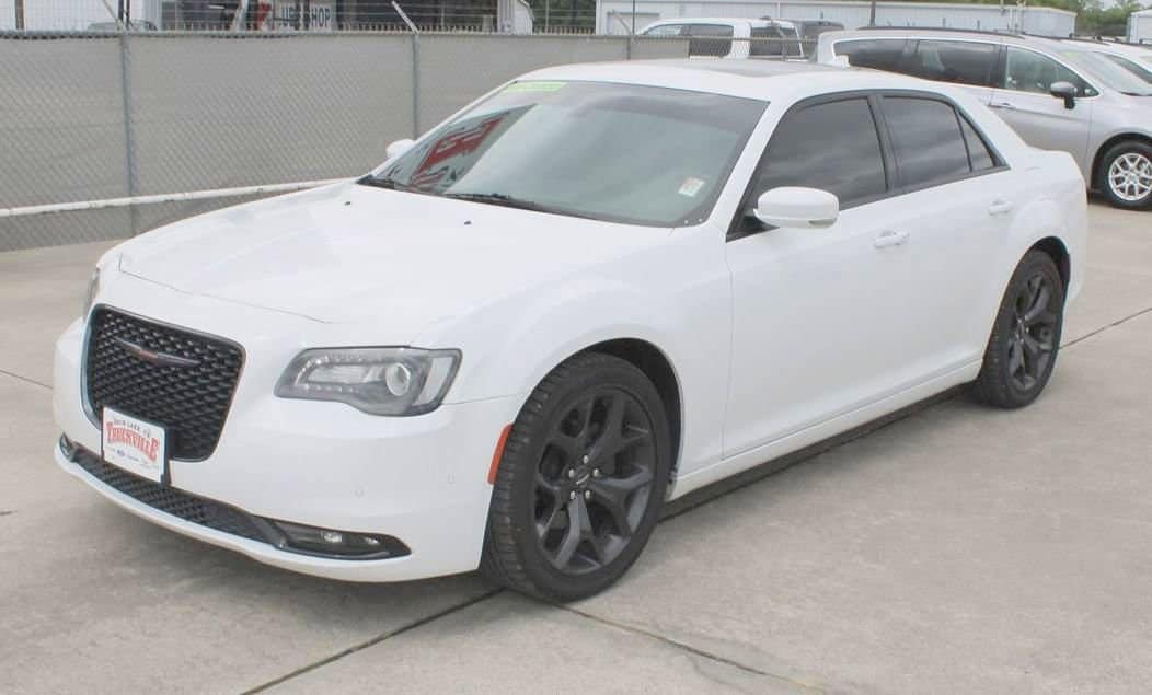Used 2021 Chrysler 300 S with VIN 2C3CCABG6MH538020 for sale in Sour Lake, TX