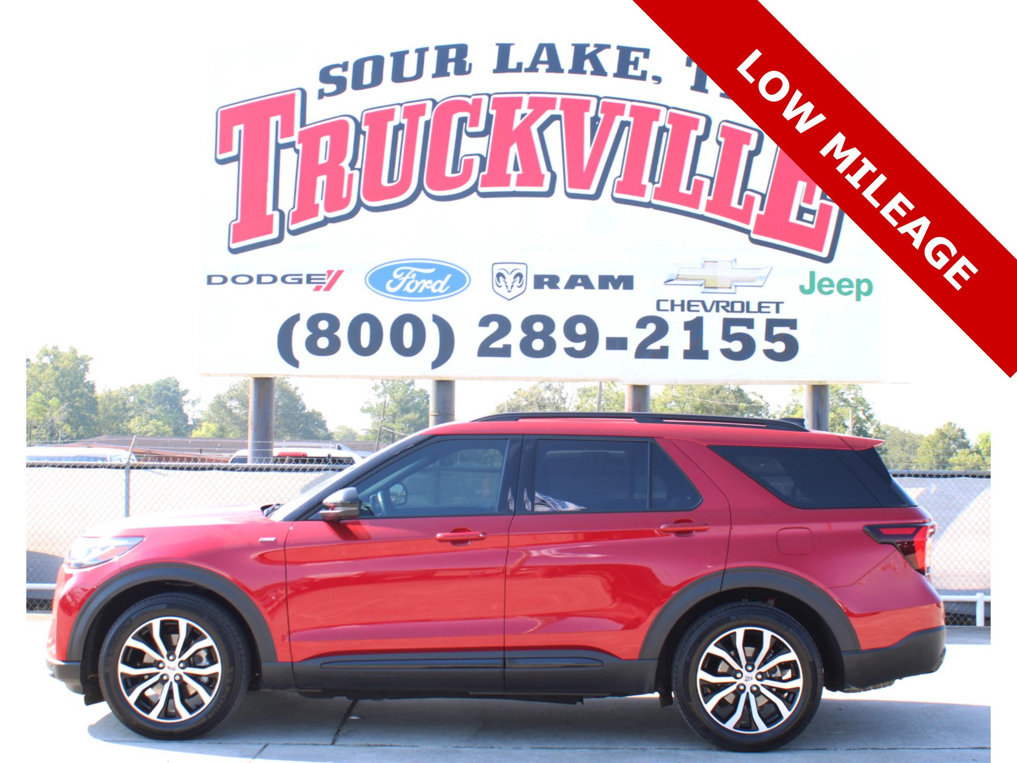 2025 Ford Explorer ST-LINE