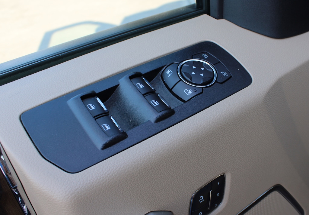 Used 2018 Ford F-150 Lariat Crew Cab