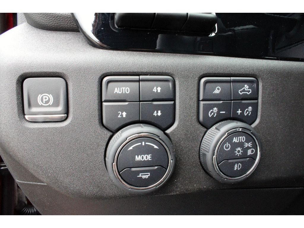 Used 2024 Chevrolet Silverado High Country Crew Cab