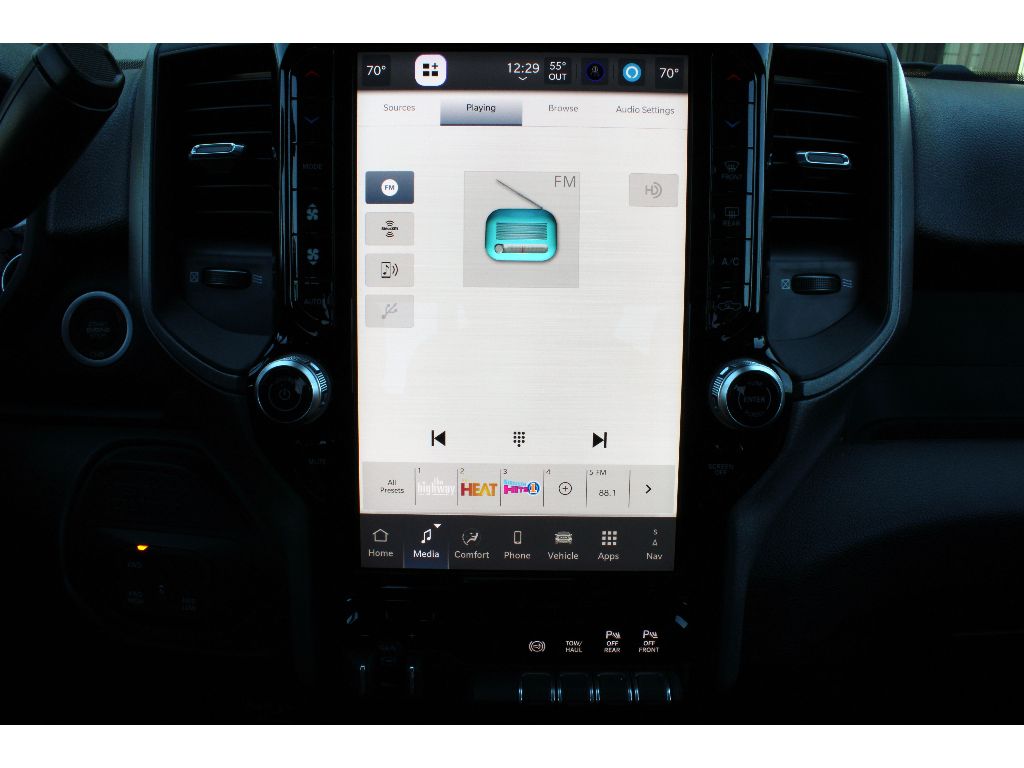 2026 RAM 3500 Tradesman - Photo 10