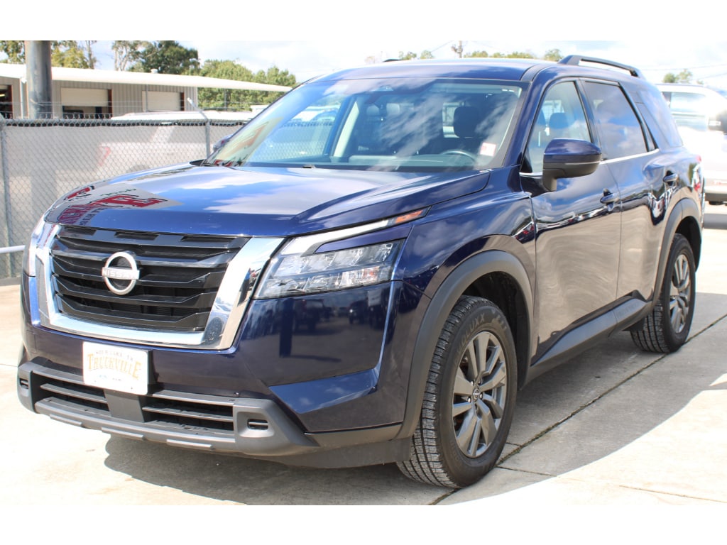 Used 2024 Nissan Pathfinder SV Sport Utility