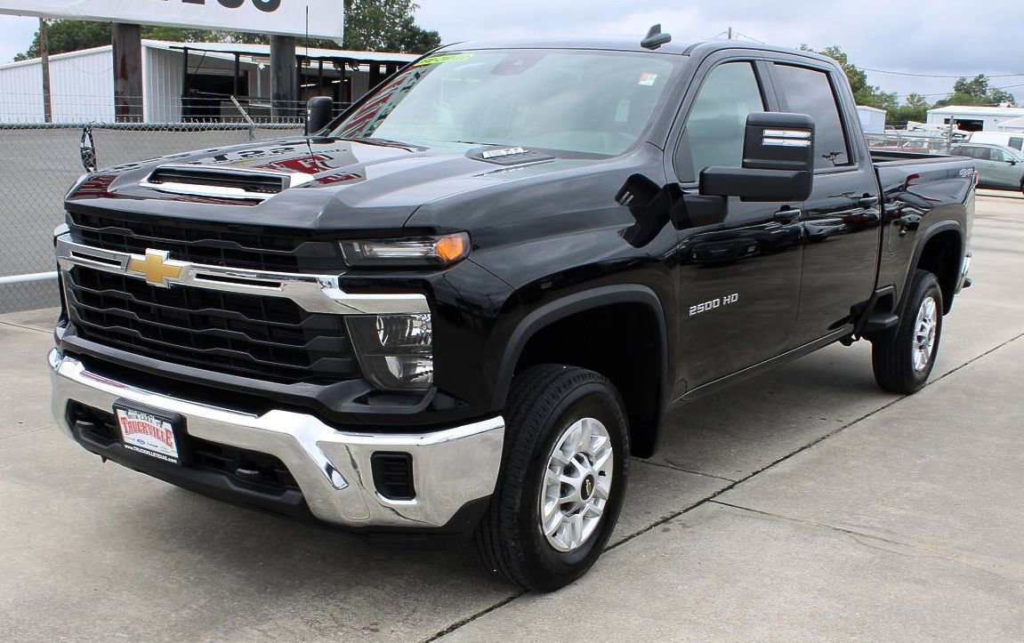 Used 2024 Chevrolet Silverado 2500HD LT with VIN 2GC4YNE78R1115007 for sale in Sour Lake, TX