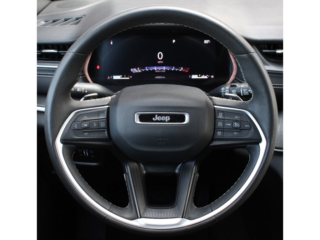 Used 2024 Jeep Grand Cherokee Altitude Sport Utility