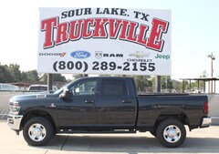 2026 Ram 2500 TRADESMAN CREW CAB 4X4 6'4 BOX Pickup