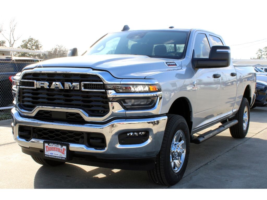 New 2026 Ram 2500 TRADESMAN CREW CAB 4X4 6'4 BOX Pickup