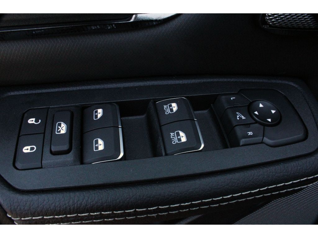 New 2026 Ram 1500 REBEL CREW CAB 4X4 5'7 BOX Pickup